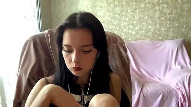 ElizaSins online show from 26, 7, 2026