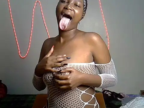 Lunarluxee online show from 30, 7, 2026