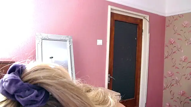 MatureMariah online show from 12, 1, 2025