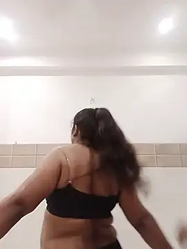 uniquecouples online show from 28, 7, 2026