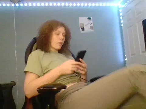 MaddieBoo1 online show from 28, 7, 2026