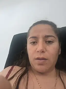 Erika-sm online show from 28, 7, 2026