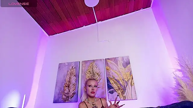 Angelique hafner online show from 25, 7, 2026