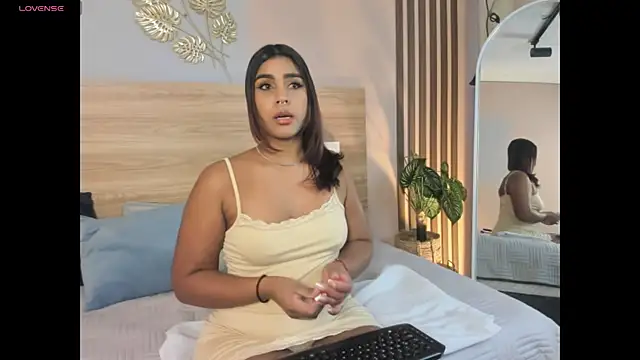 ateneaa lux online show from 27, 7, 2026