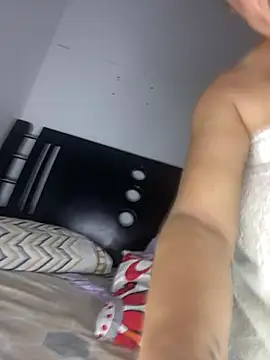 Arabic  Titsbig online show from 28, 7, 2026