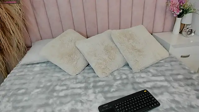 hanna  lee  online show from 29, 7, 2026