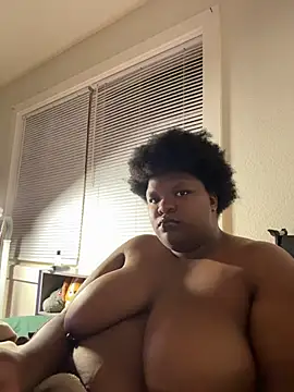 Skylerlove7547 online show from 28, 7, 2026