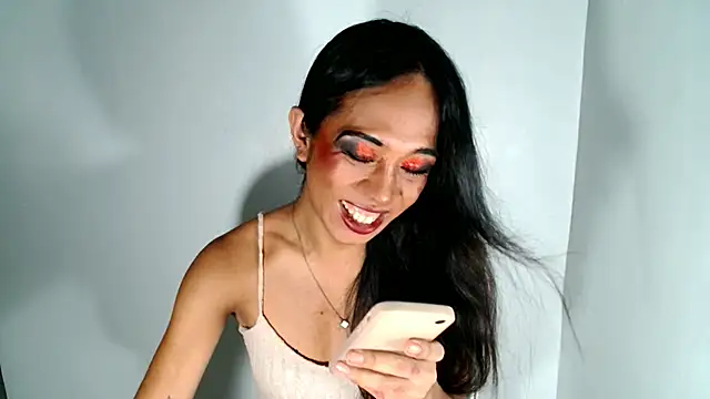 Vixen Erotica online show from 28, 7, 2026