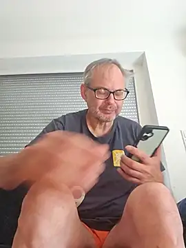 luxrom196806 online show from 28, 7, 2026