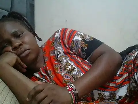 yummyychocolate  online show from 24, 7, 2026