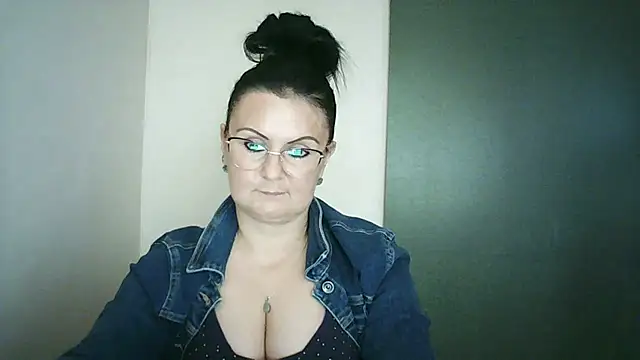 SonjaFlirt online show from 28, 7, 2026