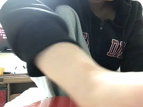 hypekittyboy online show from 28, 7, 2026
