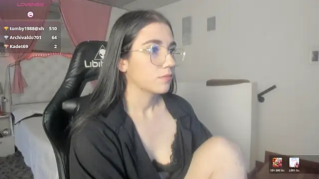 Giselle Fox online show from 28, 7, 2026