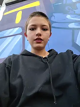 Vickyinloveee online show from 28, 7, 2026