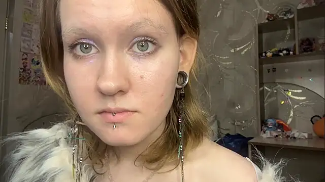 JosephineBulmer online show from 24, 7, 2026