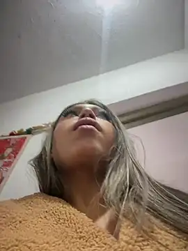 Snapshot of MeganBlom chatting on 29, 7, 2026 MeganBlom online show from 29, 7, 2026