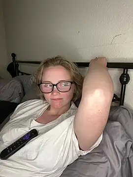 Kat peachyy26 online show from 23, 7, 2026