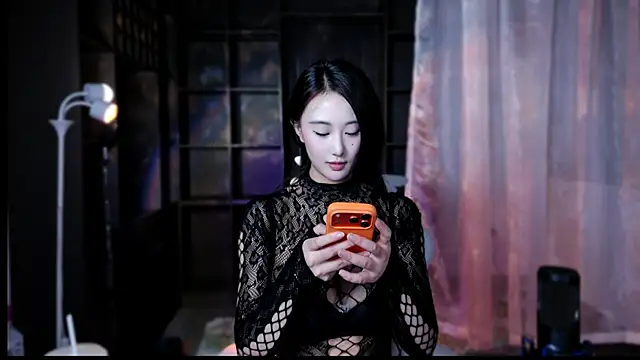 Lucky  Yuner online show from 28, 7, 2026