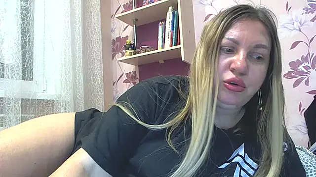 AmandaSexyHotAss20 online show from 28, 7, 2026