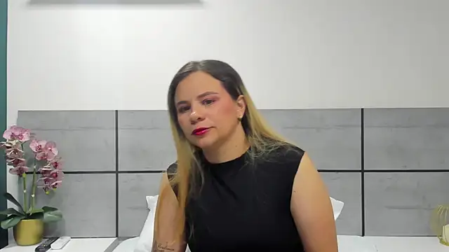 mia ambeeer online show from 26, 7, 2026