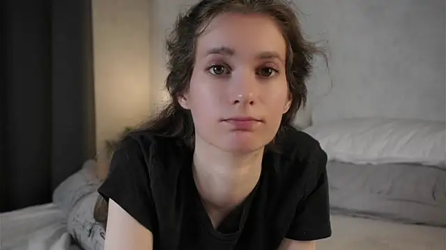 MuoiSlattery online show from 28, 7, 2026