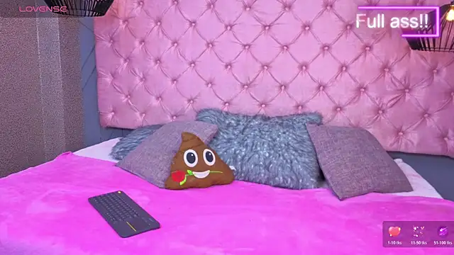 Mia Hornnyxxx online show from 27, 7, 2026