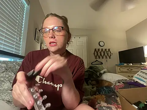 pusspuss777 online show from 24, 7, 2026
