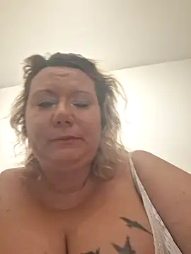 pulpeuselulu online show from 28, 7, 2026