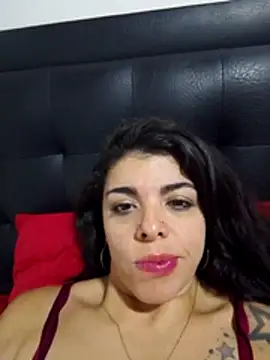 LUNA x19 online show from 25, 7, 2026