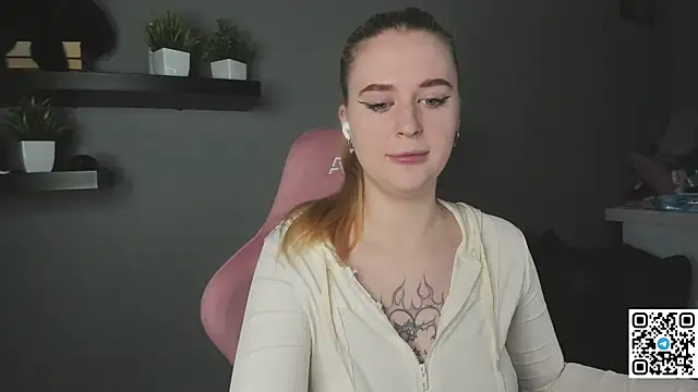 Betany foxs online show from 28, 7, 2026