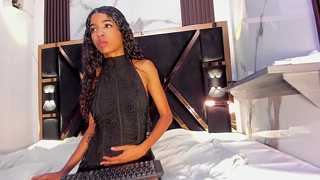 danna eboni online show from 29, 7, 2026