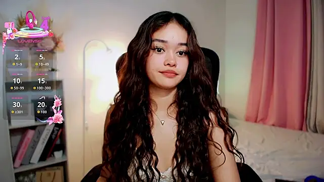 Roxxy Bloom online show from 27, 7, 2026