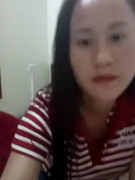 Yen-nhi online show from 28, 7, 2026
