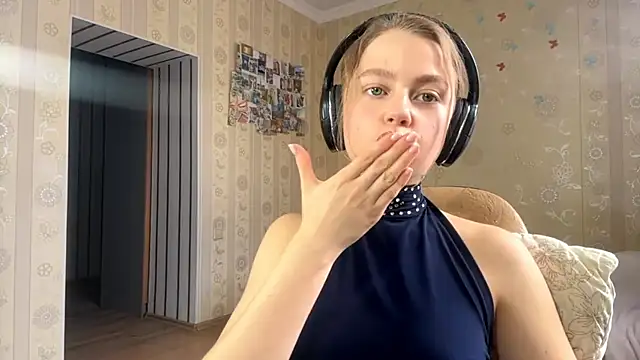 Iamnotatrouble online show from 28, 7, 2026