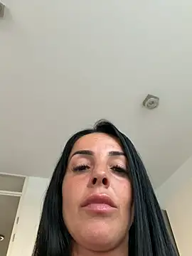 diamantje32 online show from 28, 7, 2026
