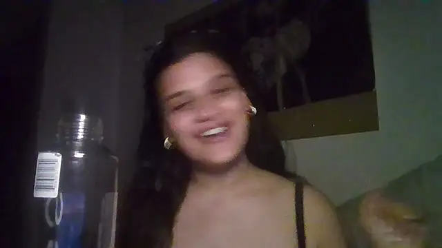 kaviahxx18 online show from 25, 7, 2026