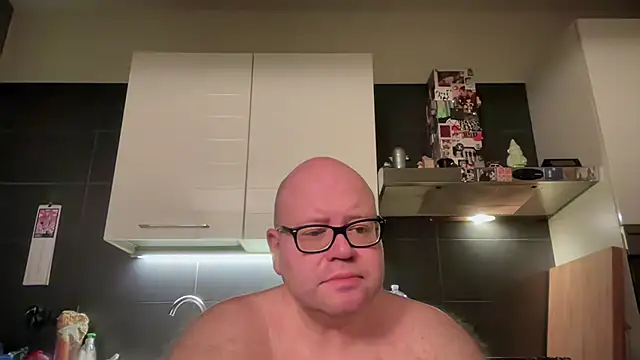 theitalianbear online show from 24, 4, 2026