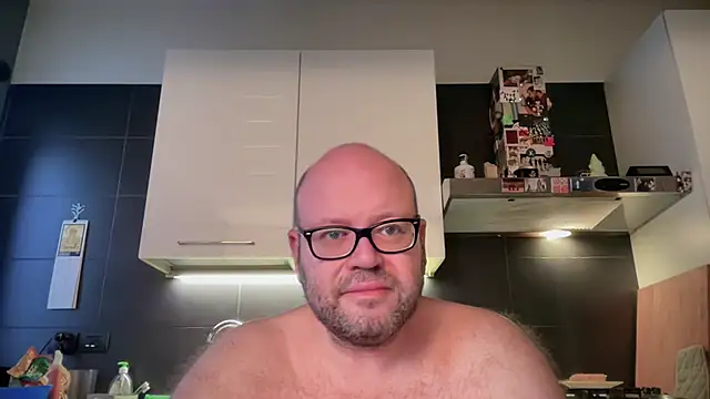 theitalianbear online show from 3, 7, 2026