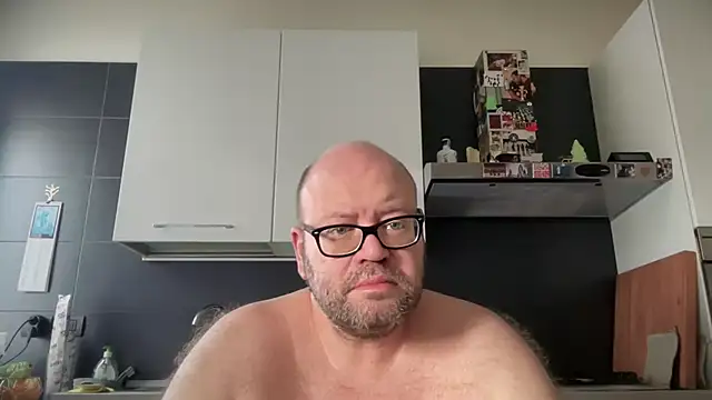 theitalianbear online show from 6, 7, 2026