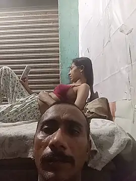Snapshot of Sweet-Darling2 chatting on 27, 7, 2026 Sweet-Darling2 online show from 27, 7, 2026