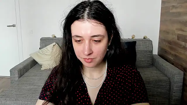 Lisa witty online show from 27, 7, 2026