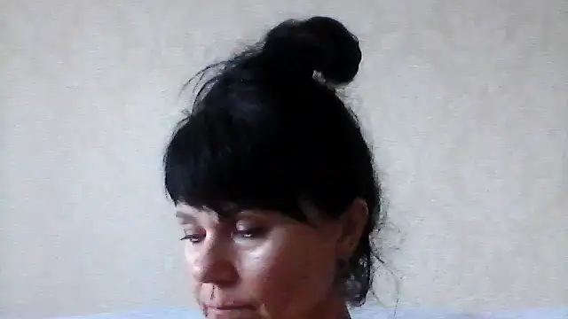 PrettyAngel7234 online show from 28, 7, 2026