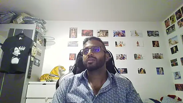 xXxChrisKissxXx online show from 28, 7, 2026