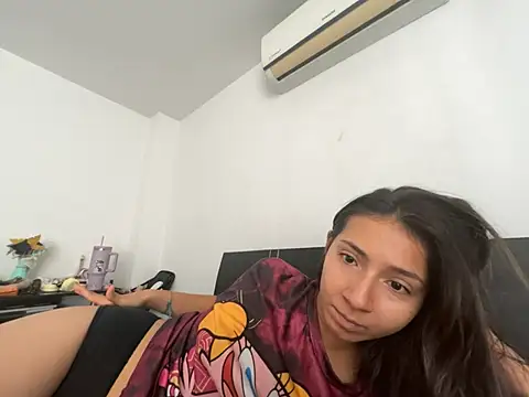 Snapshot of Jenniieebellx chatting on 28, 7, 2026 Jenniieebellx online show from 28, 7, 2026
