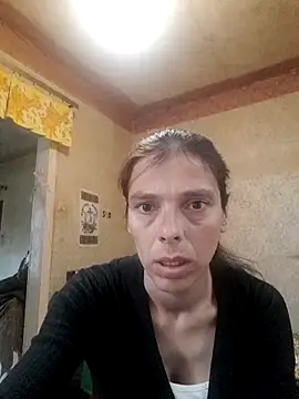 AnnaKissXX online show from 28, 7, 2026