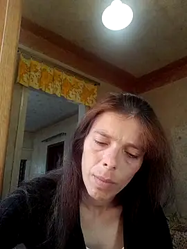 AnnaKissXX online show from 28, 7, 2026