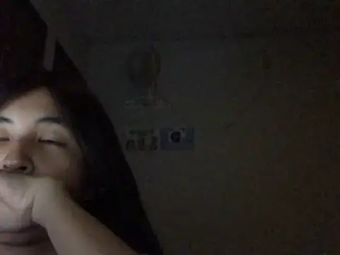 Aivia Hika online show from 29, 7, 2026