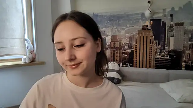 EvaSoShy online show from 1, 8, 2026