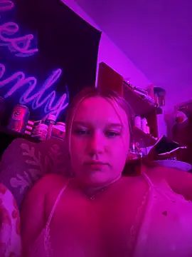 Snapshot of itssmequinn chatting on 31, 7, 2026 itssmequinn online show from 31, 7, 2026