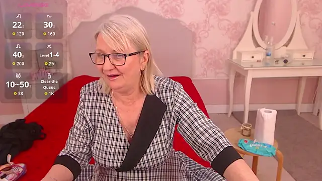 LadyAlana online show from 21, 4, 2026